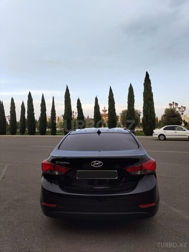 Hyundai Elantra 2015, 270,370 km - 1.8 l - Gəncə