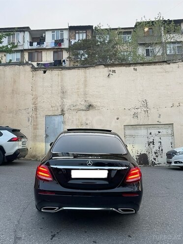 Mercedes E 220 d 2019, 143,000 km - 2.0 l - Bakı