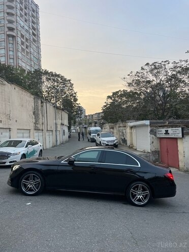 Mercedes E 220 d 2019, 143,000 km - 2.0 l - Bakı