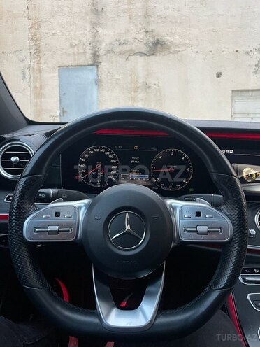 Mercedes E 220 d 2019, 143,000 km - 2.0 l - Bakı