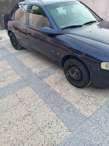 Opel Vectra 1997, 435,340 km - 1.8 l - Bakı