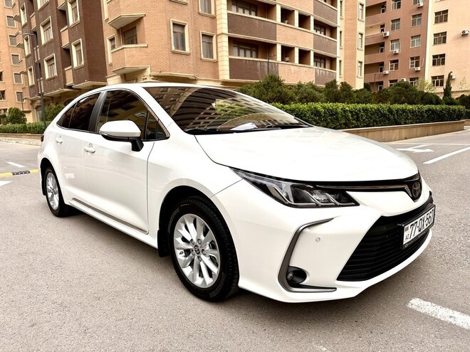 Toyota Corolla 2019, 99,800 km - 1.6 l - Bakı