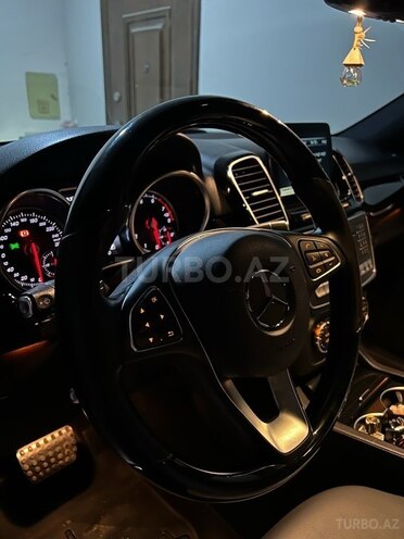 Mercedes GLE 450 AMG 4MATIC-7