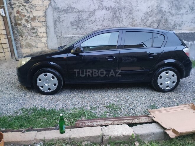 Opel Astra 2005, 246,485 km - 1.4 l - Gəncə