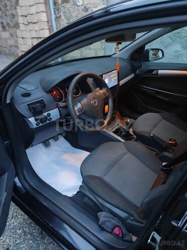 Opel Astra 2005, 246,485 km - 1.4 l - Gəncə