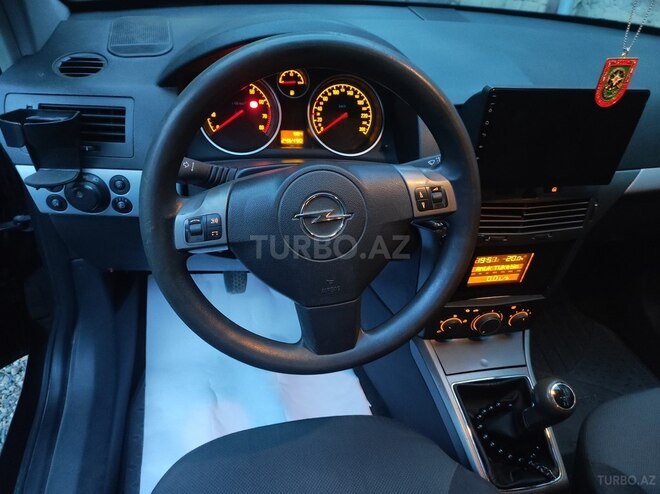 Opel Astra 2005, 246,485 km - 1.4 l - Gəncə