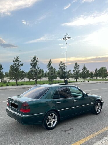 Mercedes C 200 1999, 241,000 km - 2.0 l - Ağdaş