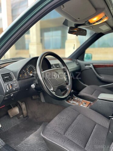 Mercedes C 200 1999, 241,000 km - 2.0 l - Ağdaş