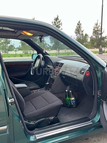 Mercedes C 200 1999, 241,000 km - 2.0 l - Ağdaş
