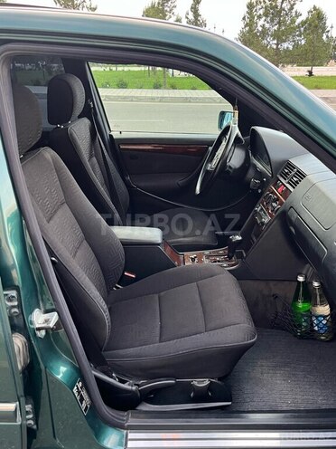 Mercedes C 200 1999, 241,000 km - 2.0 l - Ağdaş