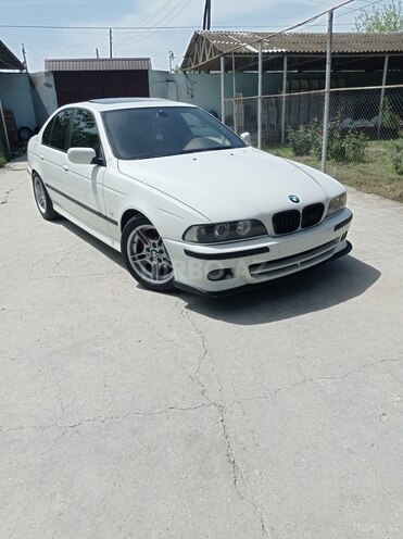 BMW 530 2001, 360,000 km - 3.0 l - Ucar