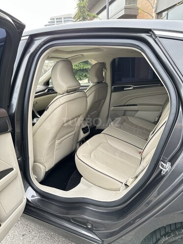 Ford Fusion (North America) 2017, 89,000 km - 2.0 l - Bakı