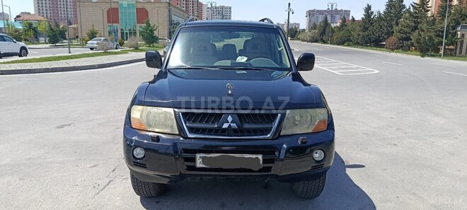 Mitsubishi Pajero 2003, 178,000 km - 3.5 l - Bakı
