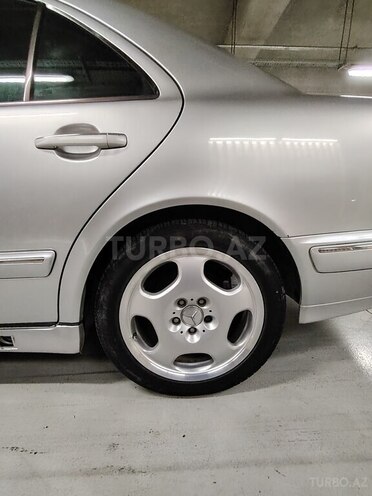 Mercedes E 240 1999, 310,930 km - 2.4 l - Gəncə