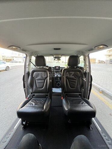 Mercedes V 220 2016, 20,900 km - 2.2 л - Bakı
