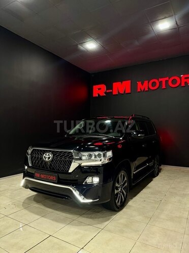 Toyota Land Cruiser-2