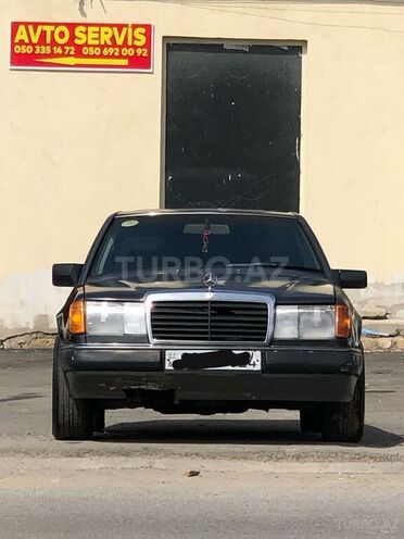 Mercedes E 200 1990, 666,000 km - 2.0 l - Bakı