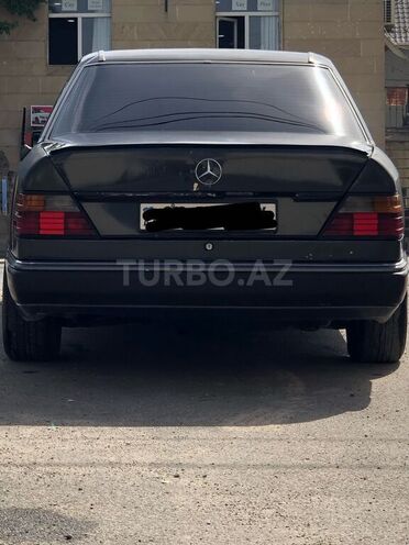 Mercedes E 200 1990, 666,000 km - 2.0 l - Bakı