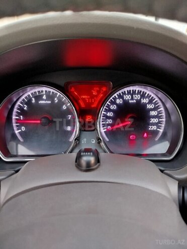 Nissan Sunny 2013, 230,000 km - 1.5 l - Bakı