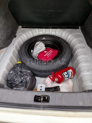 Nissan Sunny 2013, 230,000 km - 1.5 l - Bakı