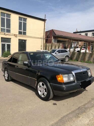 Mercedes E 200 1990, 666,000 km - 2.0 l - Bakı