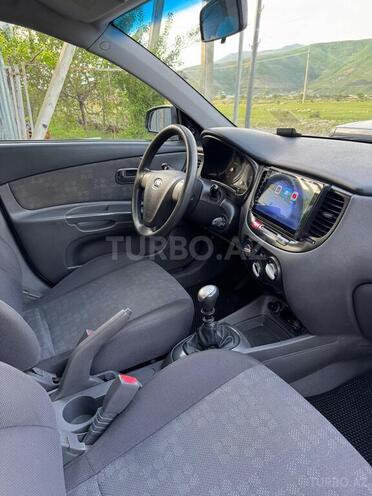 Kia Rio 2007, 400,000 km - 1.5 l - Şəki