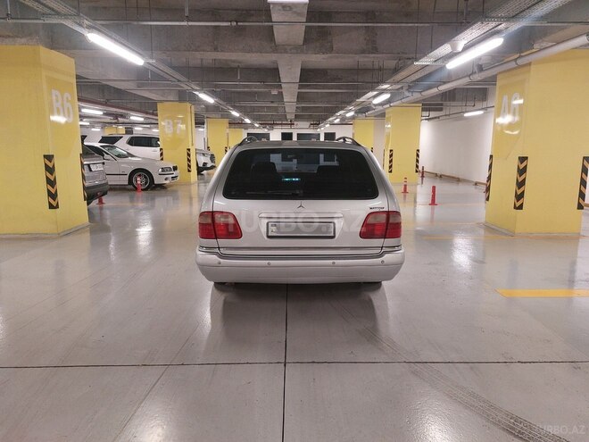 Mercedes E 240 1998, 435,650 km - 2.4 l - Gəncə