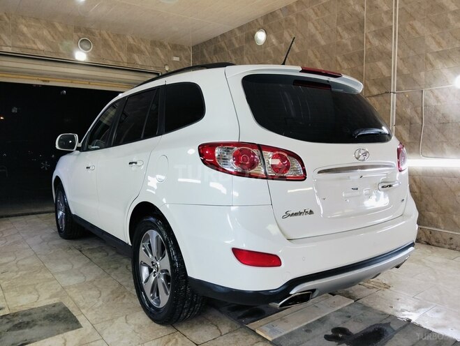 Hyundai Santa Fe 2011, 229,000 km - 2.0 l - Bakı