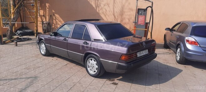 Mercedes 190 1991, 54,243 km - 2.5 л - Qazax