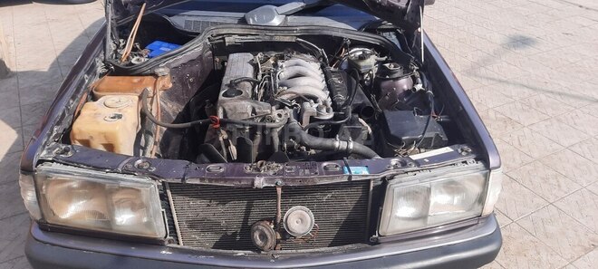 Mercedes 190 1991, 54,243 km - 2.5 л - Qazax