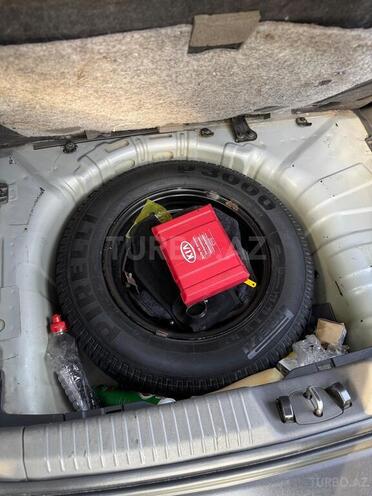 Kia Rio 2007, 400,000 km - 1.5 l - Şəki