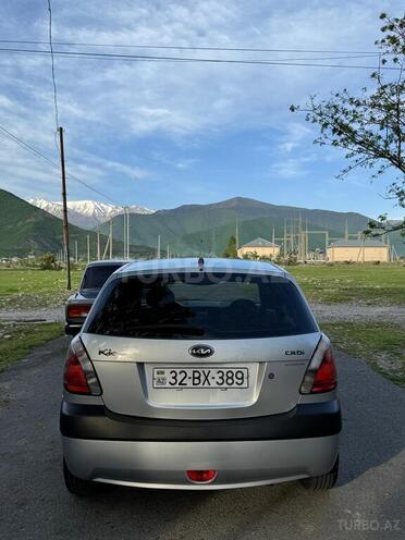 Kia Rio 2007, 400,000 km - 1.5 l - Şəki