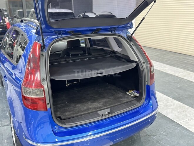 Hyundai i30 2009, 330,000 km - 1.6 l - Sumqayıt