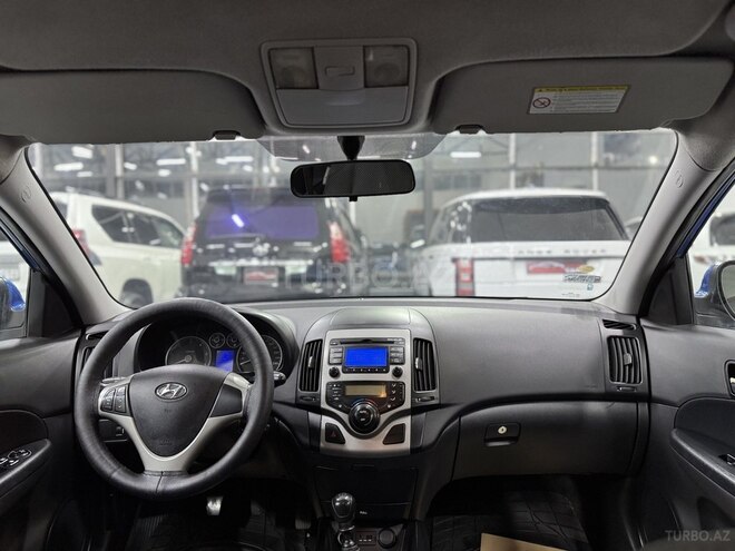 Hyundai i30 2009, 330,000 km - 1.6 l - Sumqayıt