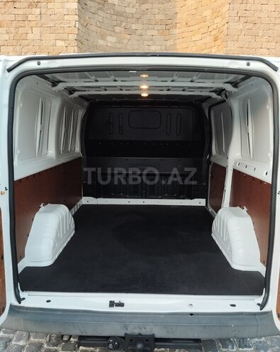 Ford Transit 2010, 172,490 km - 2.2 l - Bakı