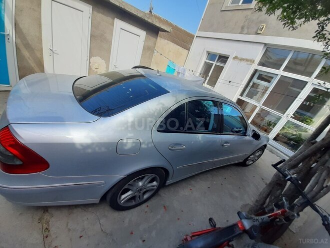 Mercedes E 220 d 2006, 257,000 km - 2.2 l - Bakı