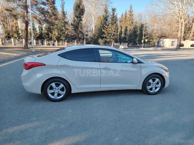 Hyundai Elantra 2011, 290,000 km - 1.8 l - Mingəçevir