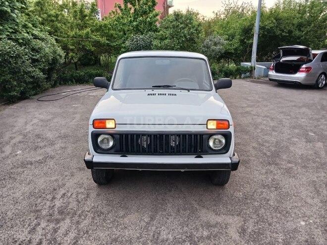 LADA (VAZ) Niva 2009, 165,000 km - 1.7 l - Göygöl
