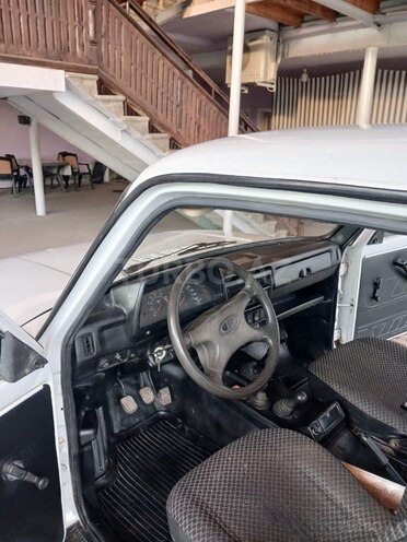 LADA (VAZ) Niva 2009, 165,000 km - 1.7 l - Göygöl