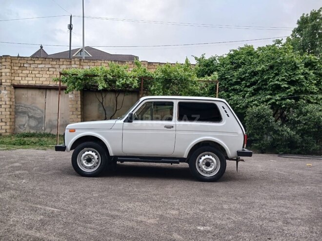 LADA (VAZ) Niva 2009, 165,000 km - 1.7 l - Göygöl