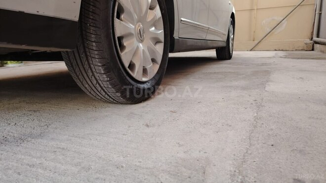 Nissan  2011, 97,000 km - 1.5 l - Bakı