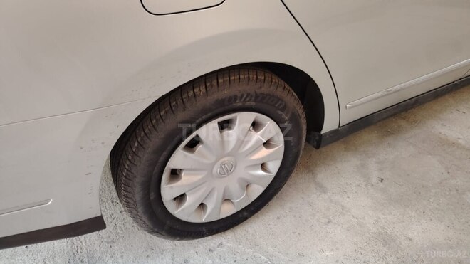 Nissan  2011, 97,000 km - 1.5 l - Bakı