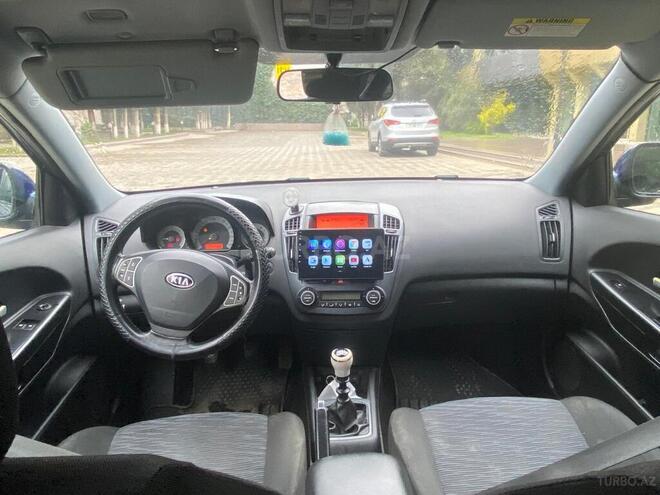 Kia Ceed 2009, 280,232 km - 1.6 л - Bakı
