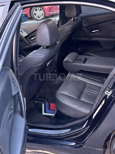BMW 525 2006, 214,000 km - 2.5 л - Bakı