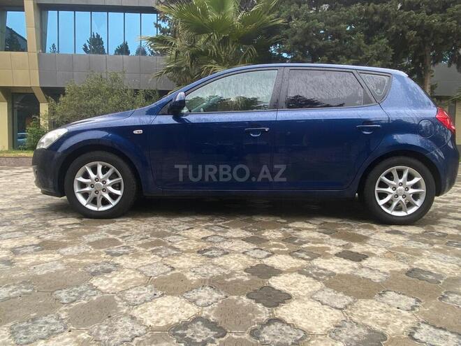 Kia Ceed 2009, 280,232 km - 1.6 л - Bakı