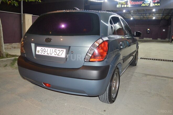 Kia Rio 2006, 260,000 km - 1.5 l - Mingəçevir
