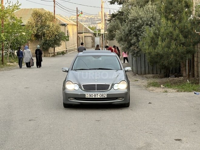 Mercedes C 180 2004, 251,000 km - 1.8 л - Bakı