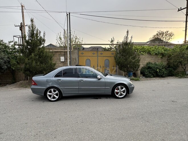 Mercedes C 180 2004, 251,000 km - 1.8 л - Bakı