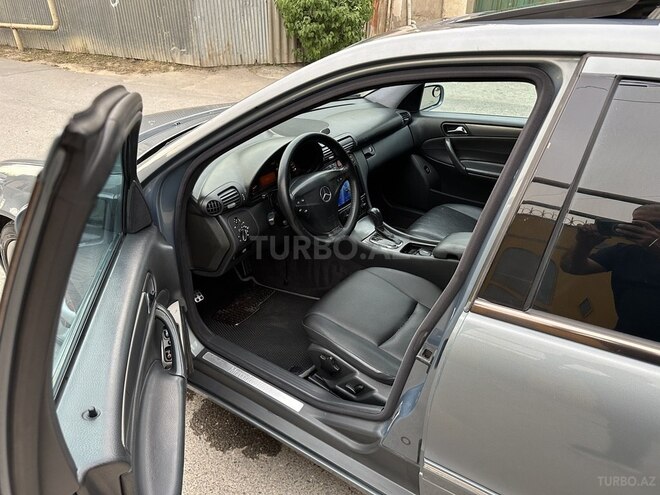 Mercedes C 180 2004, 251,000 km - 1.8 л - Bakı