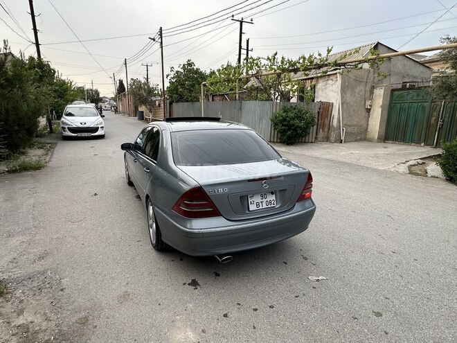Mercedes C 180 2004, 251,000 km - 1.8 л - Bakı